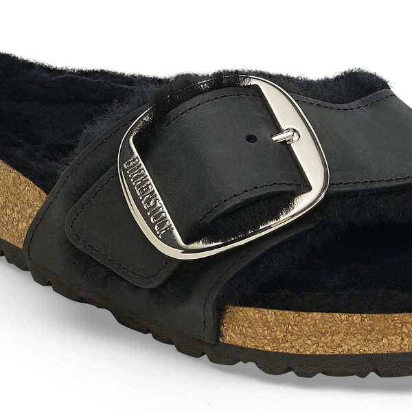 Birkenstock Madrid ženski natikači z ovčko v črni barvi regular fit 1020088