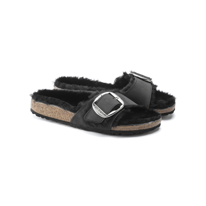 Birkenstock Madrid ženski natikači z ovčko v črni barvi regular fit 1020088